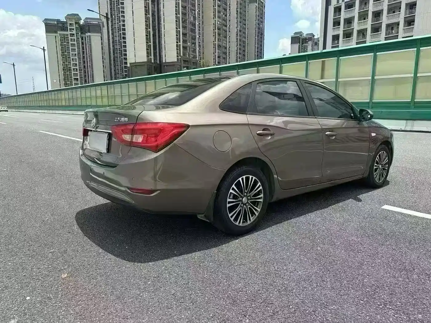 Фото 9 - Buick Excelle