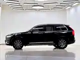Photo 4 - Volvo XC90