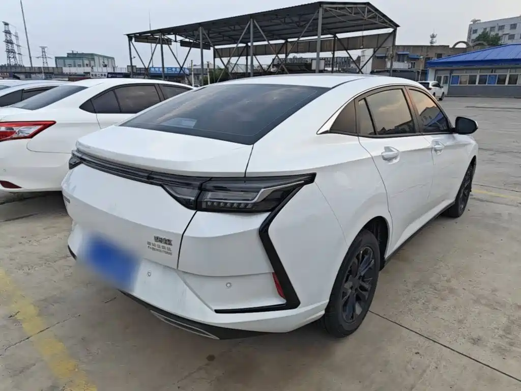 Dongfeng Aeolus Yixuan 2025 2025 1.5L Auto Luxury