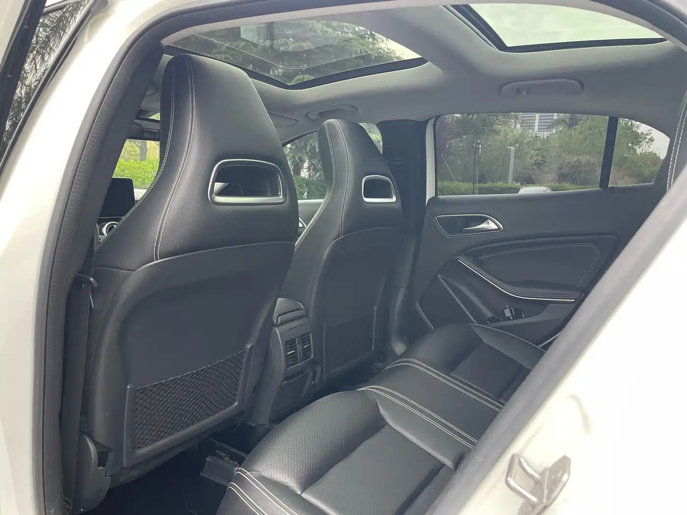 Mercedes-Benz GLA 2018 GLA 220 4MATIC Sport фото 11