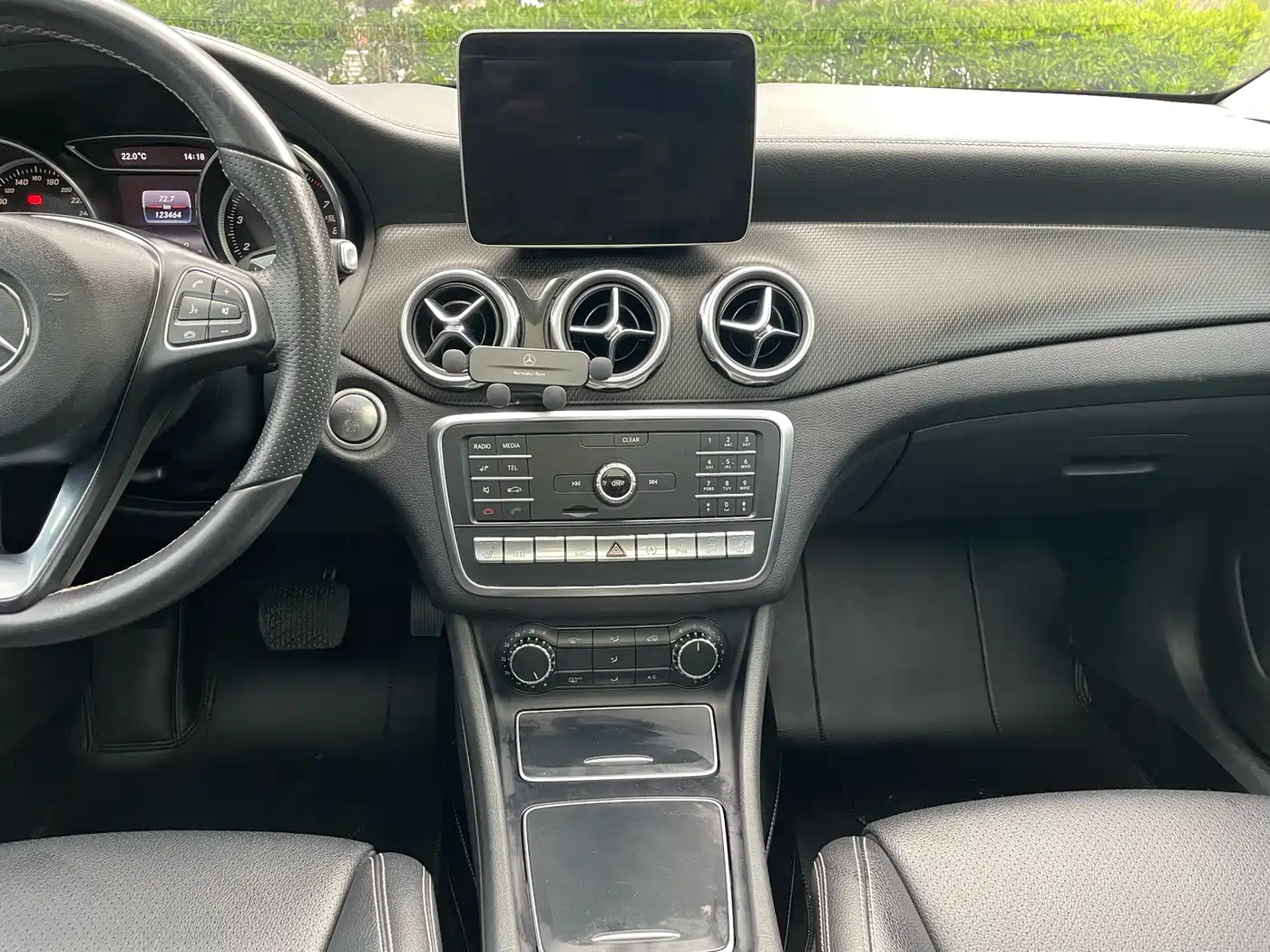Mercedes-Benz GLA 2018 GLA 220 4MATIC Sport фото 15