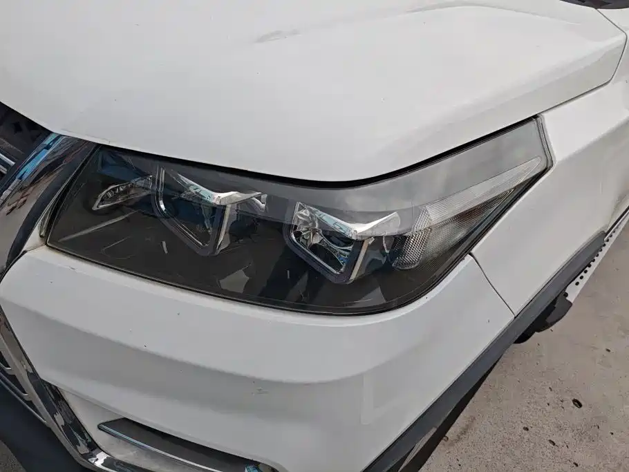 BAIC Huansu S3 2018 2016 S3L 1.5L Manual Premium