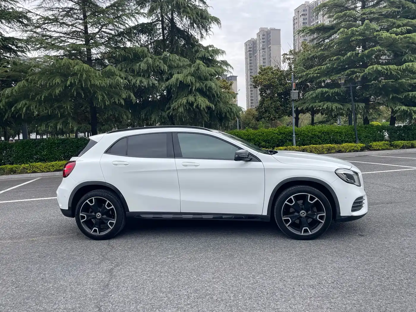 Mercedes-Benz GLA 2018 GLA 220 4MATIC Sport фото 6