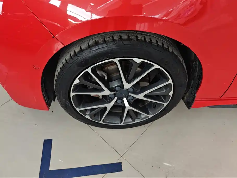 Lynk & Co 03 2019 1.5TD DCT Power Pro Edition China VI фото 6