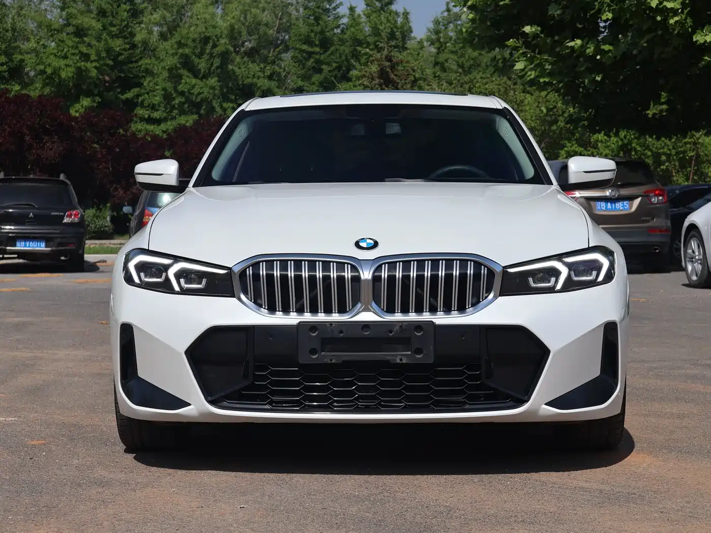 BMW 3 Series 2023 320Li M Sport Package фото 2