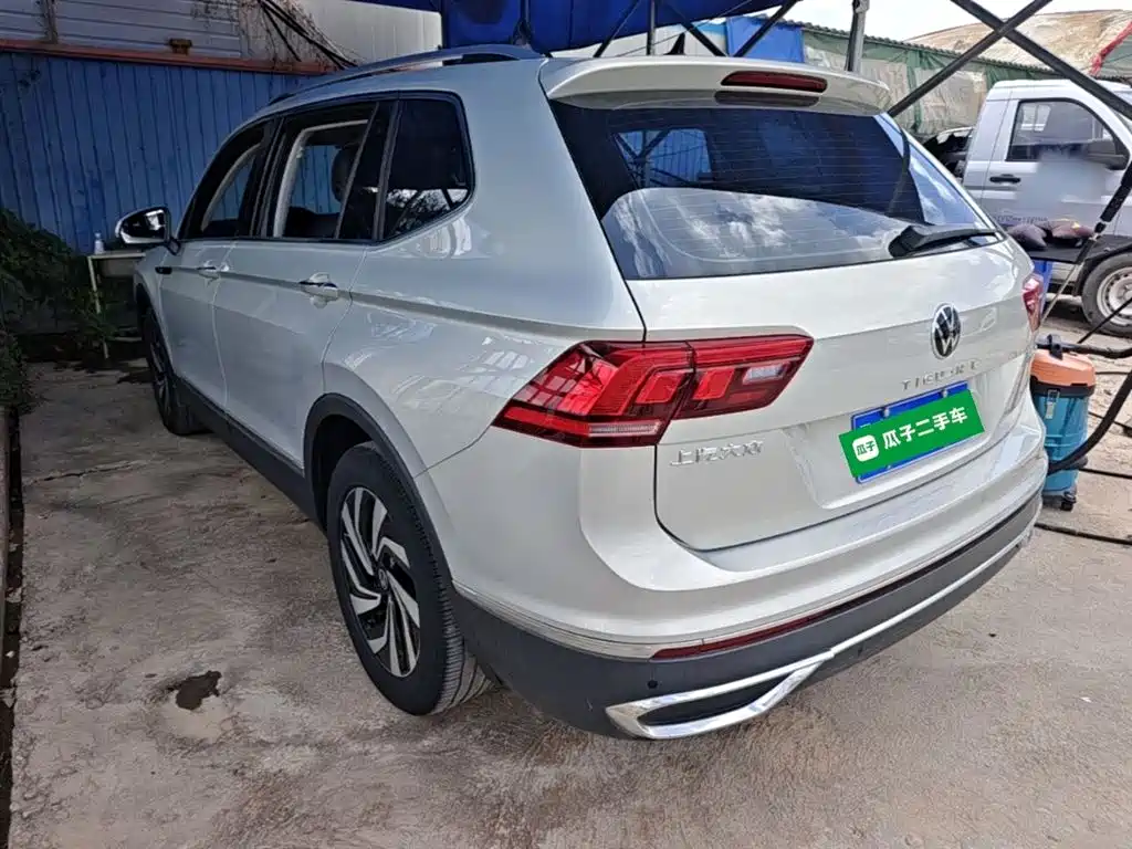 Volkswagen Tiguan L 2022 330TSI Automatic 2WD Smart Edition фото 5
