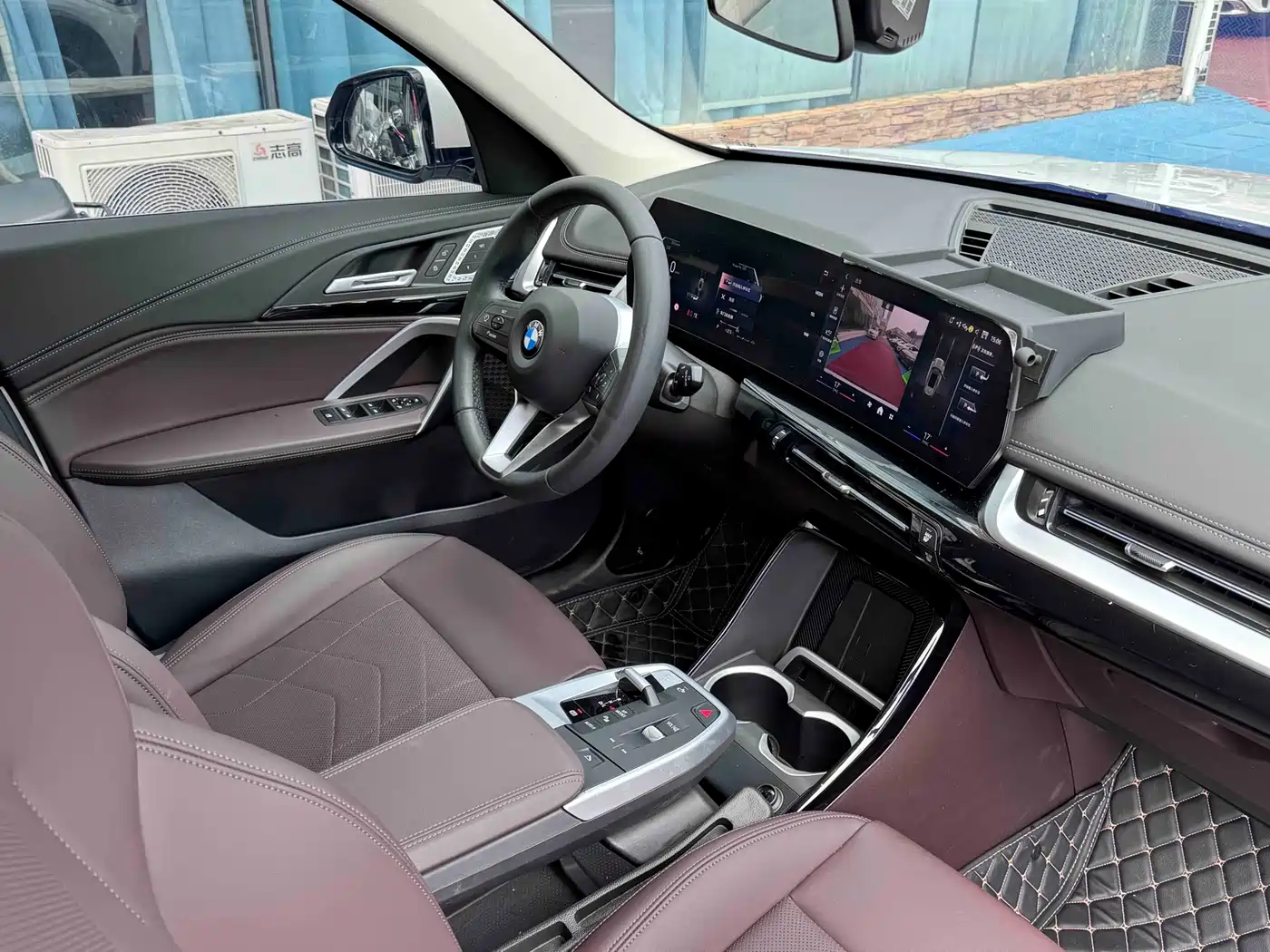BMW X1 2024 sDrive25Li M Sport Package фото 13
