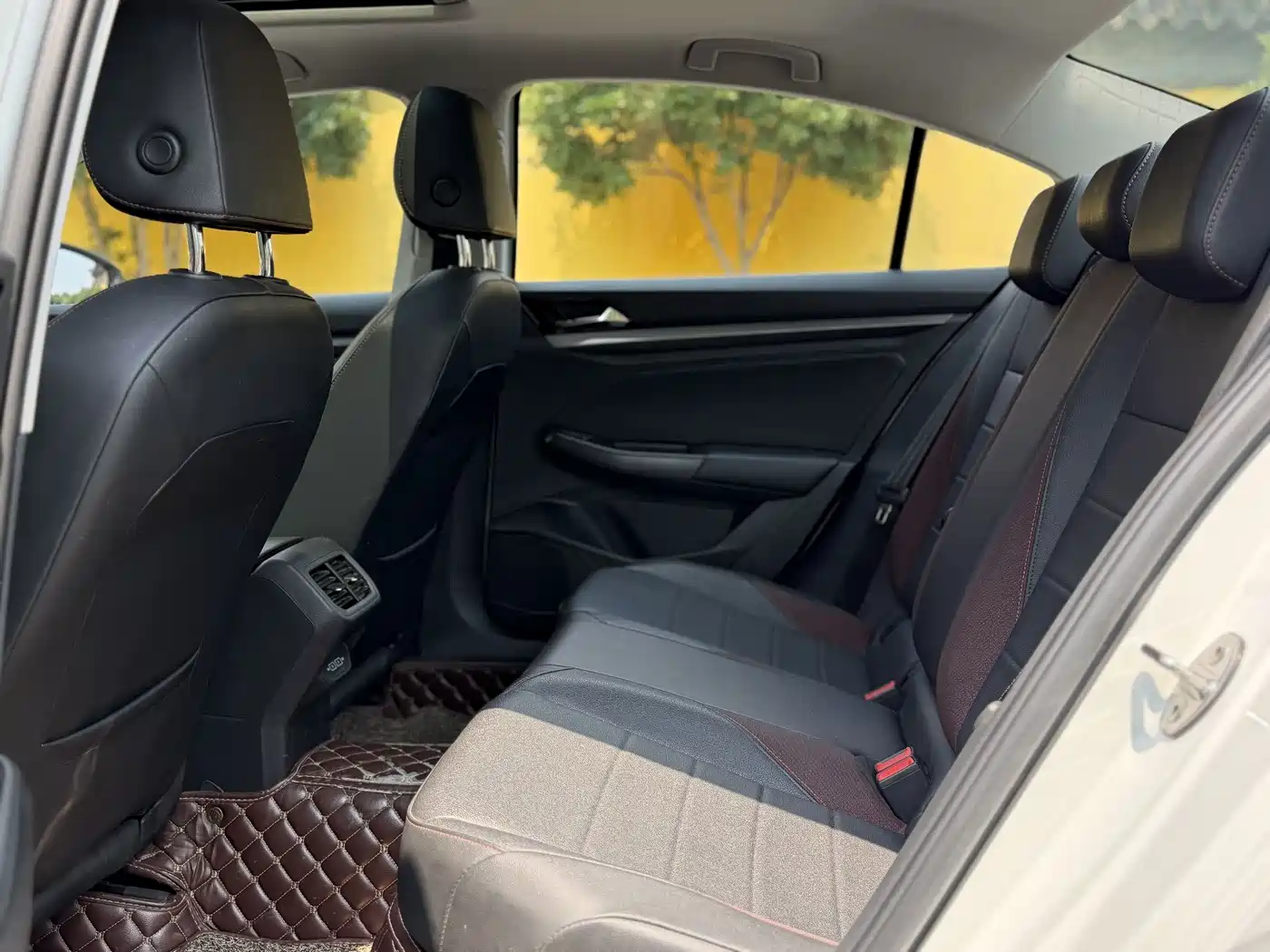 Volkswagen Bora 2020 1.5L Automatic Elite фото 5