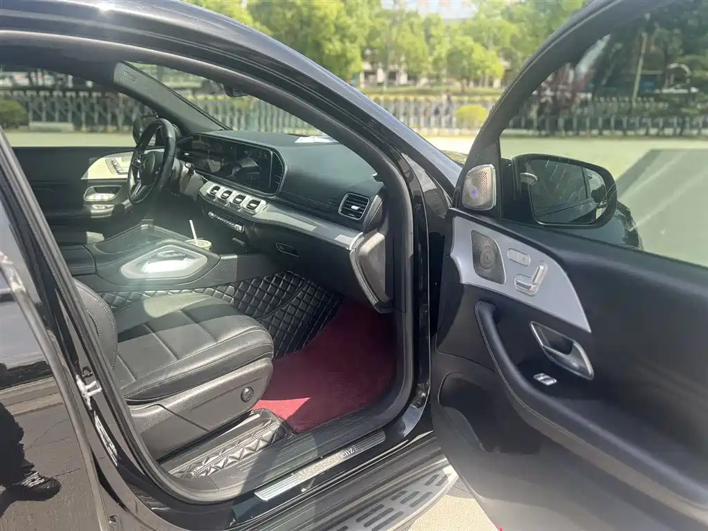 Mercedes-Benz GLE Coupe 2022 Facelift GLE 450 4MATIC Coupe SUV Fashion фото 6