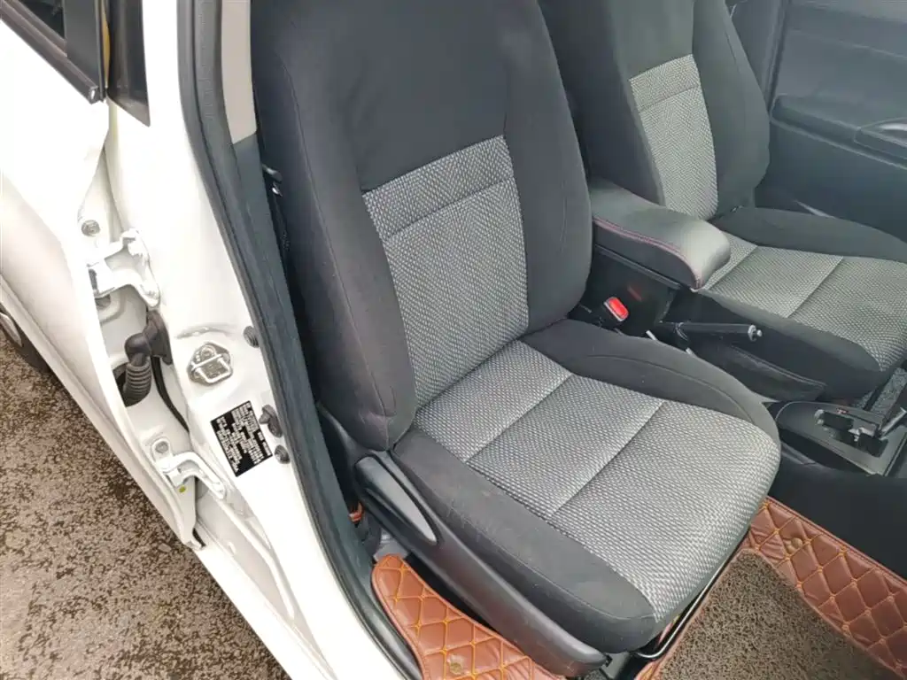 Toyota Vios FS 2017 1.5L CVT Fengchi Edition фото 25