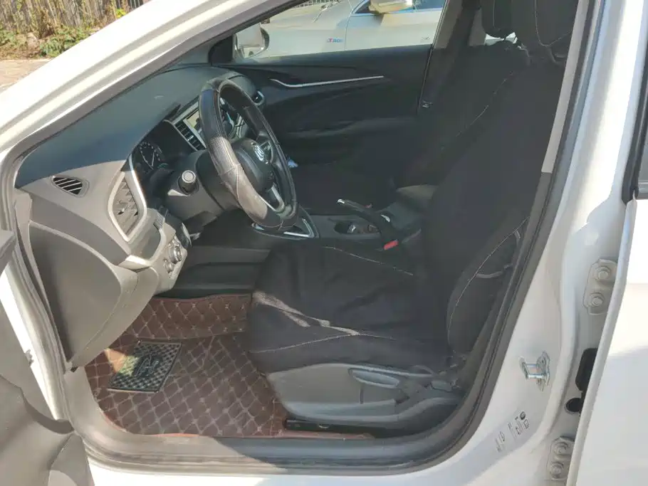 Фото 9 - Buick Excelle