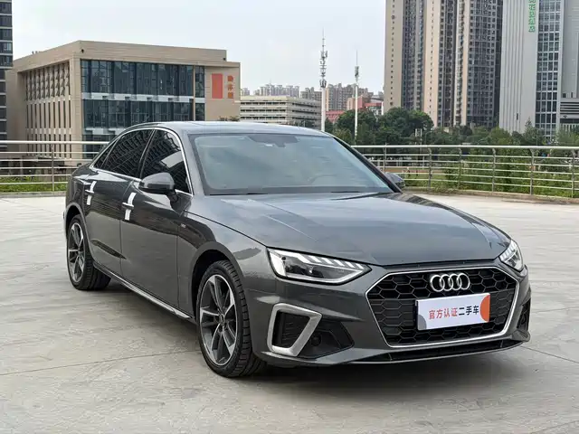 Audi A4L 2022 40 TFSI Fashion Elegance — фото 3