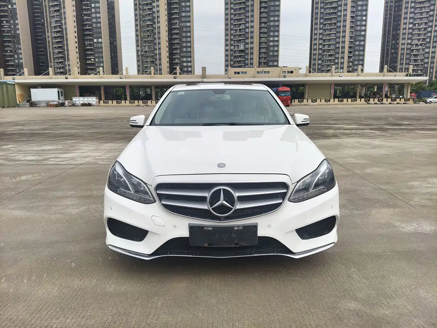 Mercedes-Benz E-Class 2015 E 260 L Sport фото 2