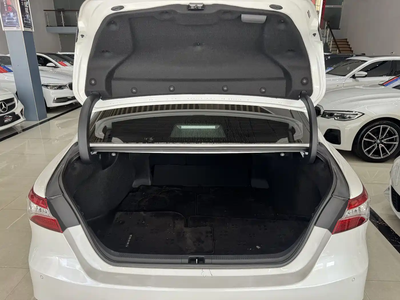Toyota Camry 2019 2.5G Luxury (China V) фото 14