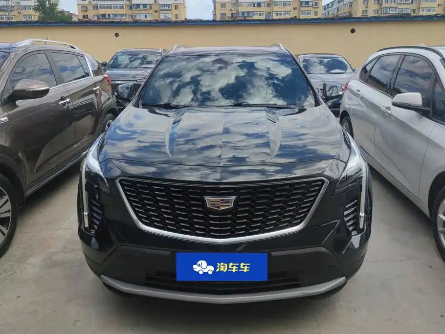 Cadillac XT4 2019 2018 Model 28T 4WD Leading