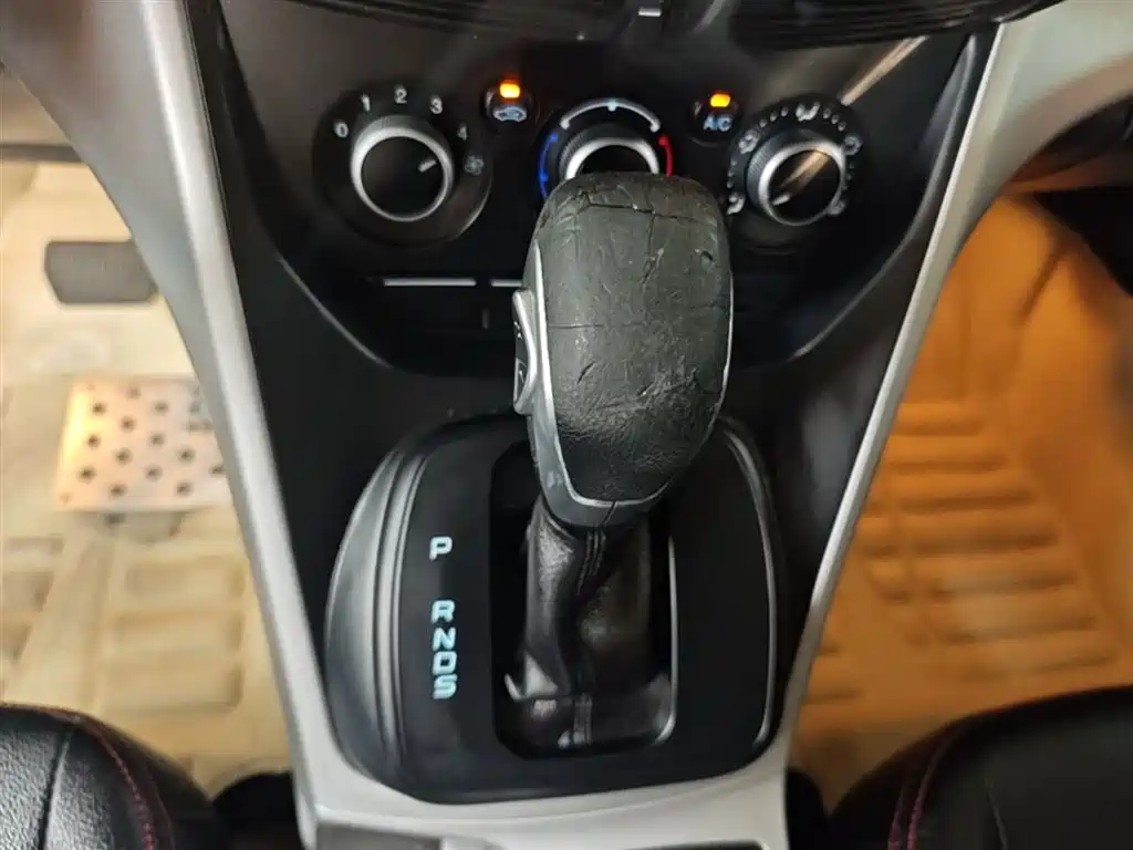 Ford Kuga 2014 2013 1.6L GTDi FWD Comfort