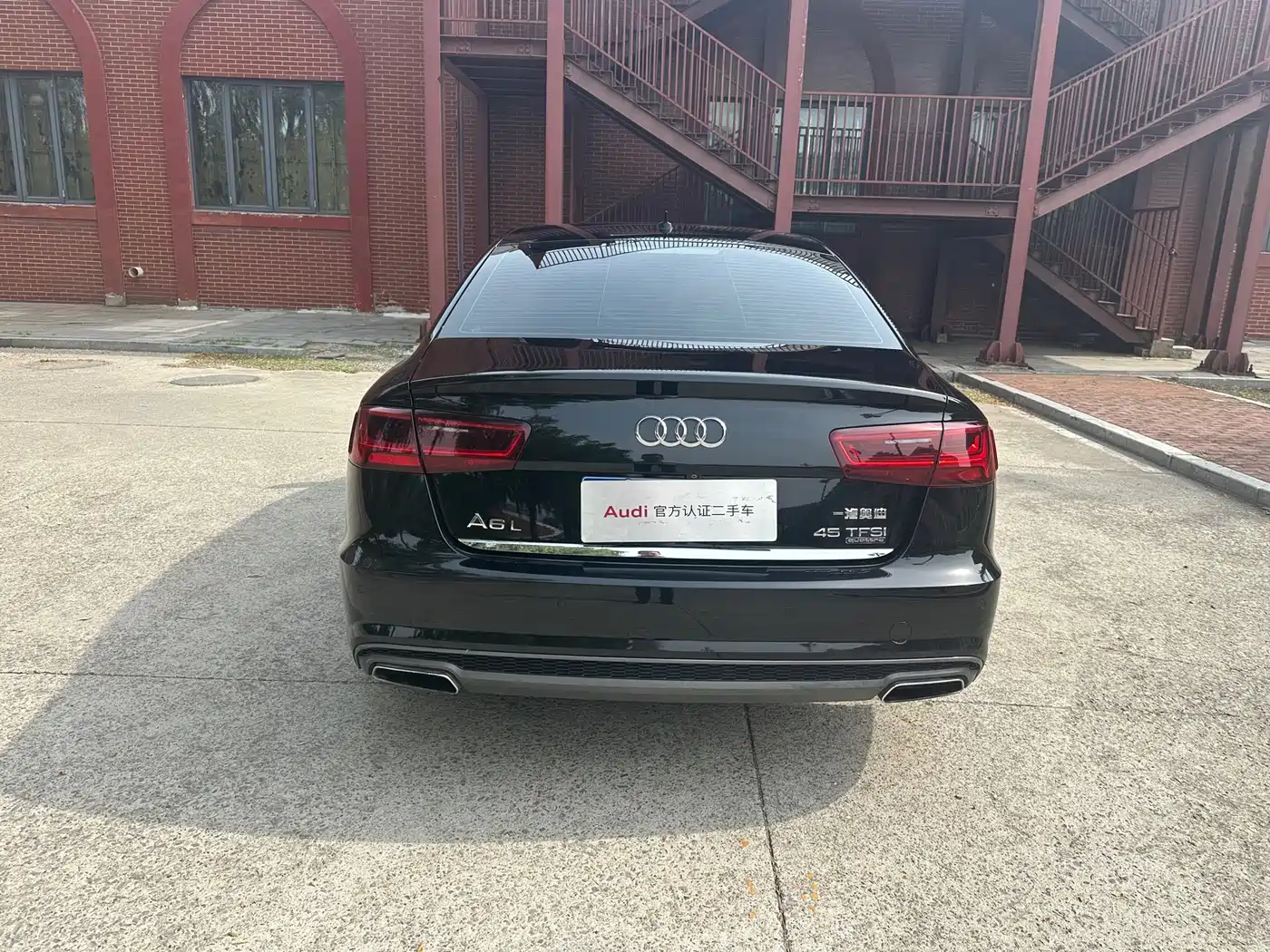Audi A6L 2018 30th Anniversary 45 TFSI quattro Sport фото 7