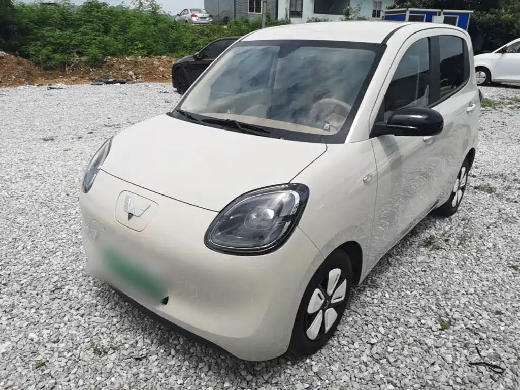 Wuling Motors Hongguang MINIEV 2025 4-Door Advanced