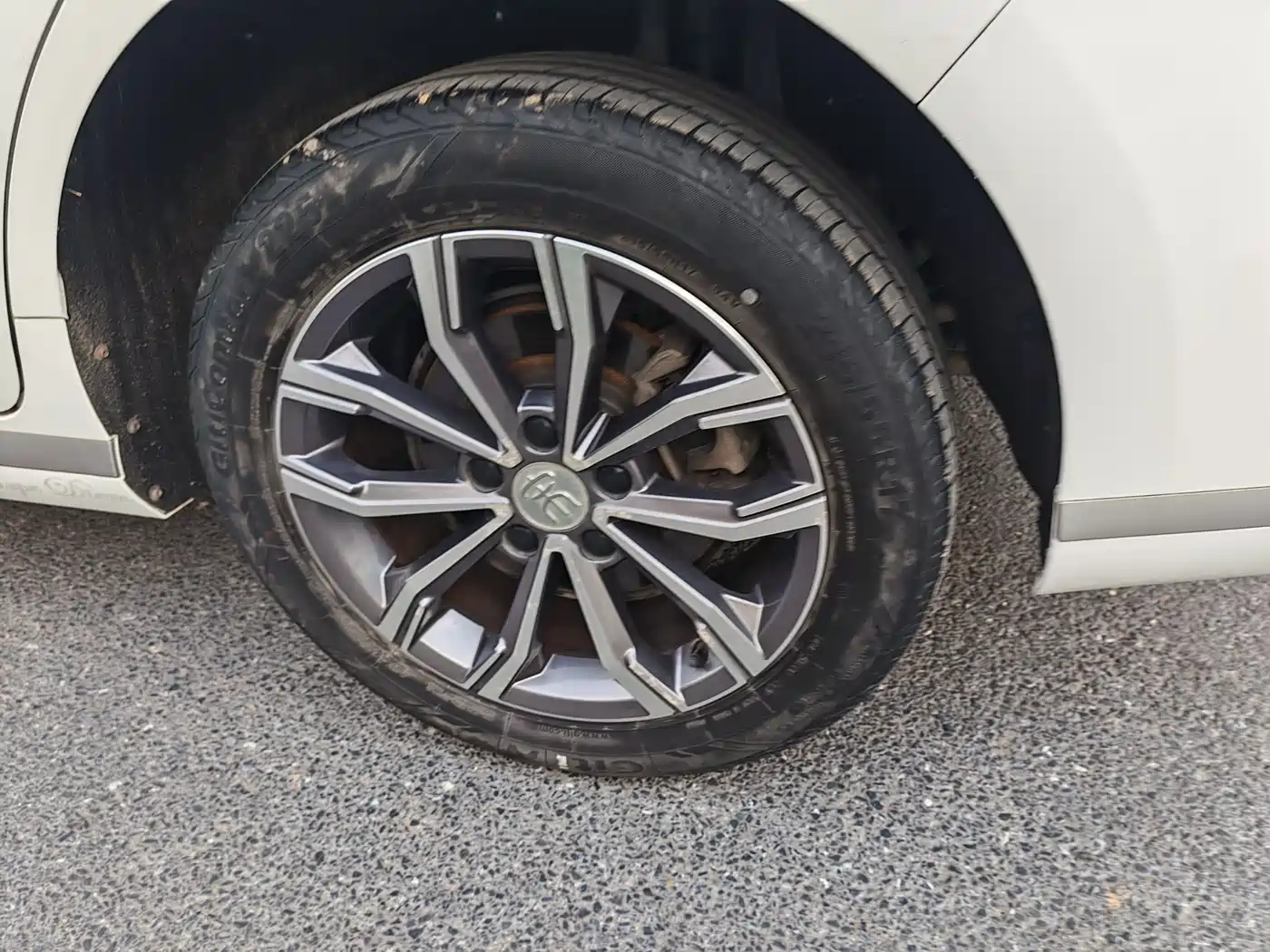 BYD Song MAX 2021 Upgrade 1.5T Automatic Luxury Edition 6-Seater фото 13