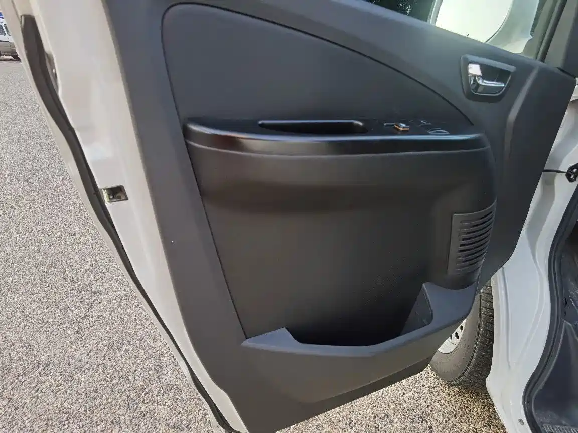 Foton Mopaike E 2019 2017 2.0L New Express Long Wheelbase 4G63