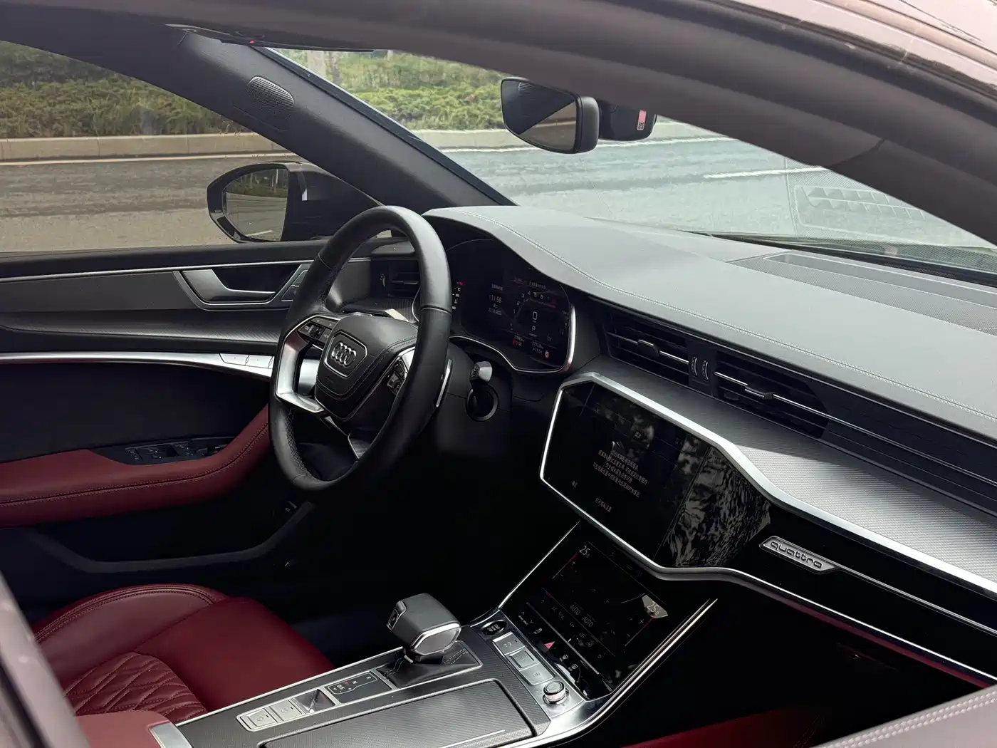 AUDI A7L