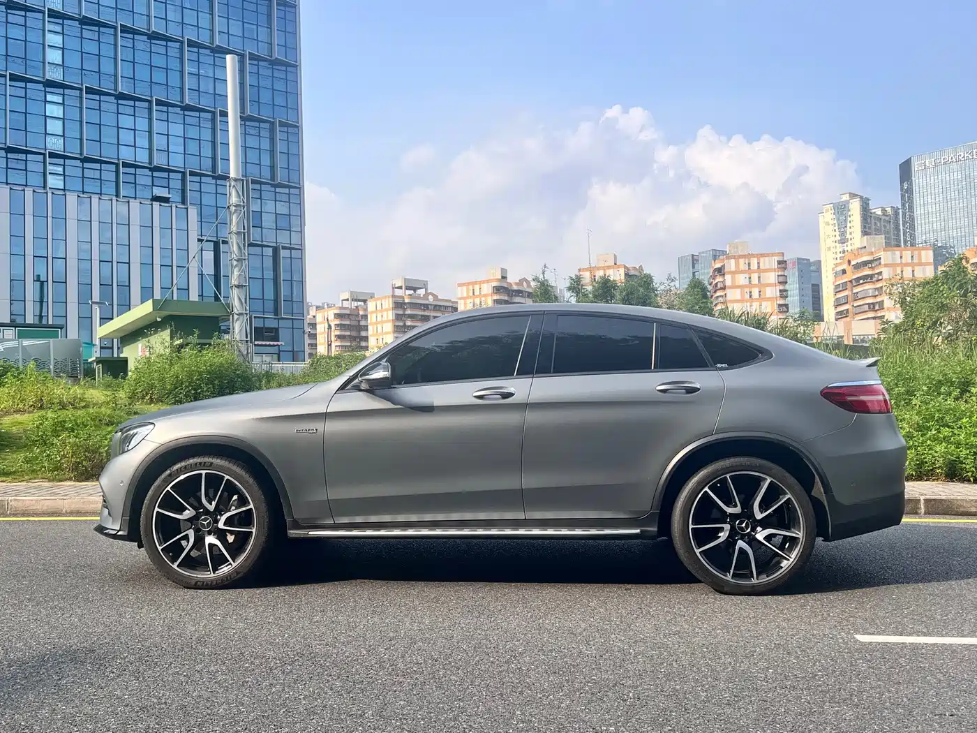 Mercedes-Benz GLC Coupe AMG 2018 2017 AMG GLC 43 4MATIC Coupe SUV Special Edition