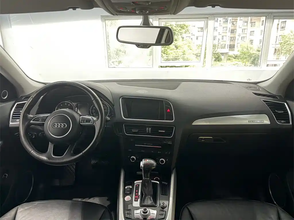Audi Q5 (Import) 2016 2013 45 TFSI quattro Sport