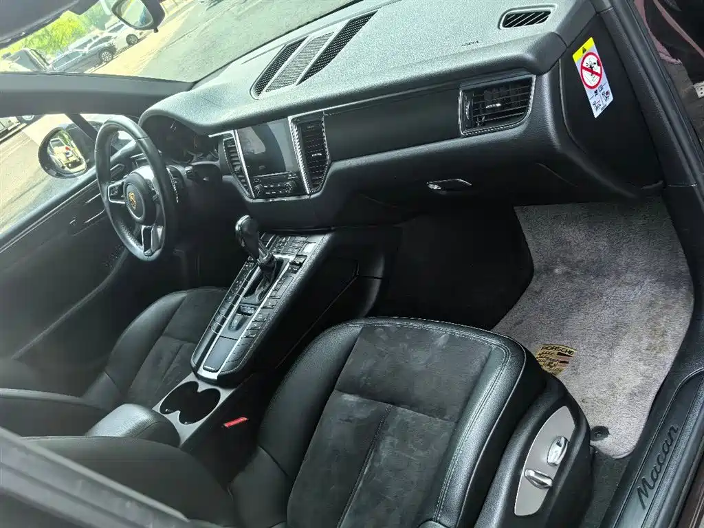 Porsche Macan 2017 Macan 2.0T фото 5
