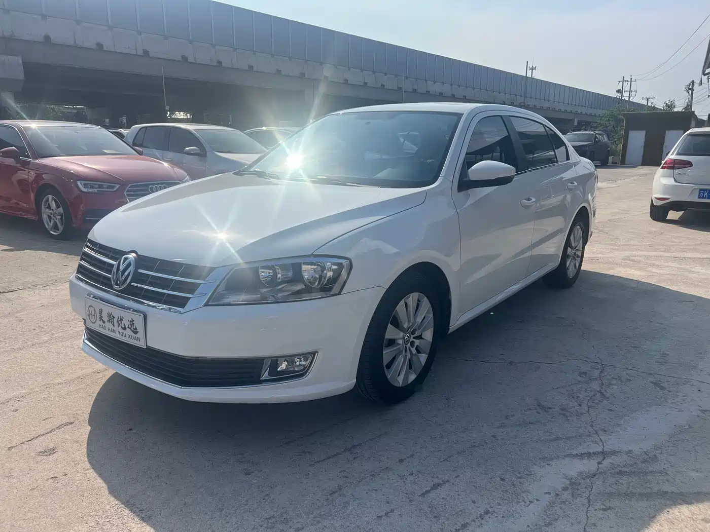 Volkswagen Lavida 2013 Classic 1.6L Automatic Trend Edition фото 2