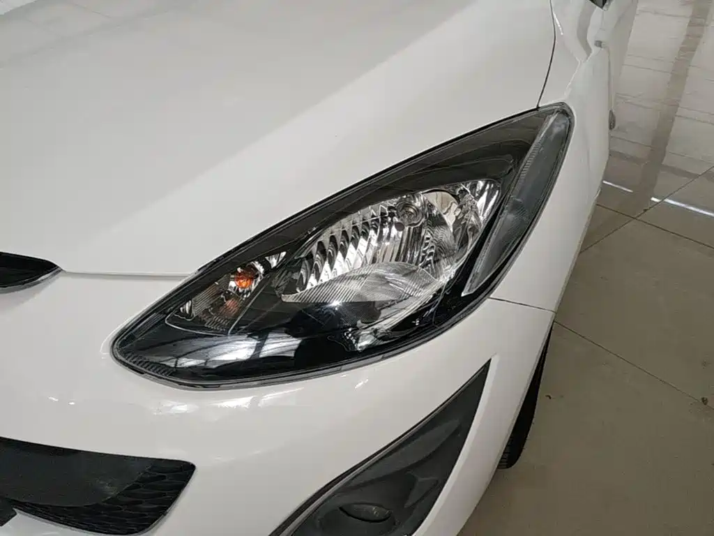 Mazda 2 2015 2012 Sedan XuanDong 1.5L Automatic Fashion