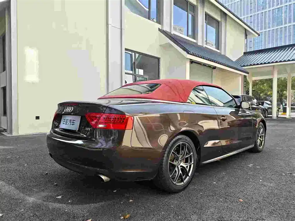 Audi A5 (Import) 2012 2.0TFSI Cabriolet фото 19