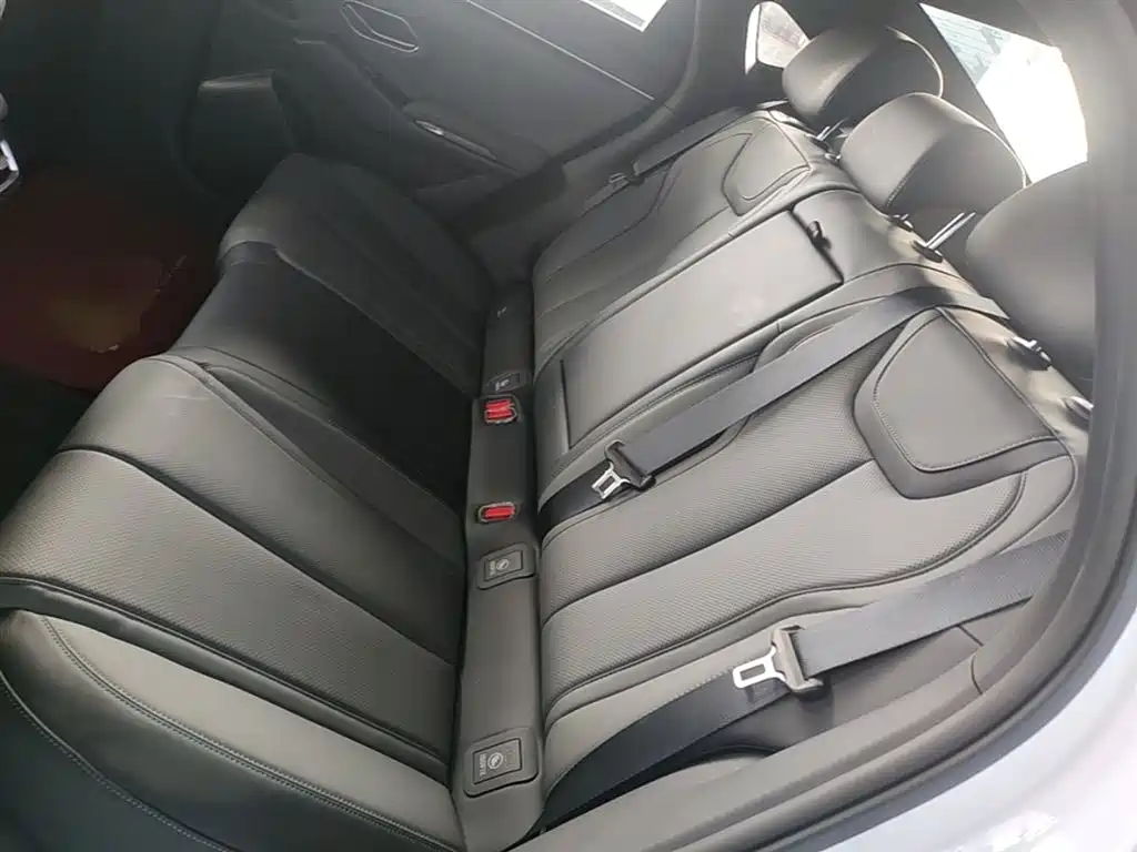BYD Qin L 2026 Model DM-i 210KM Superior Edition фото 5