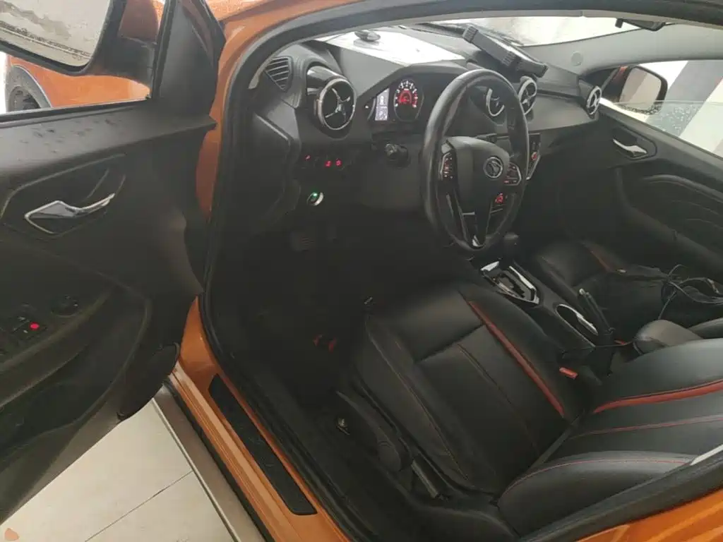 Soueast DX3 2017 2016 1.5T CVT Premium