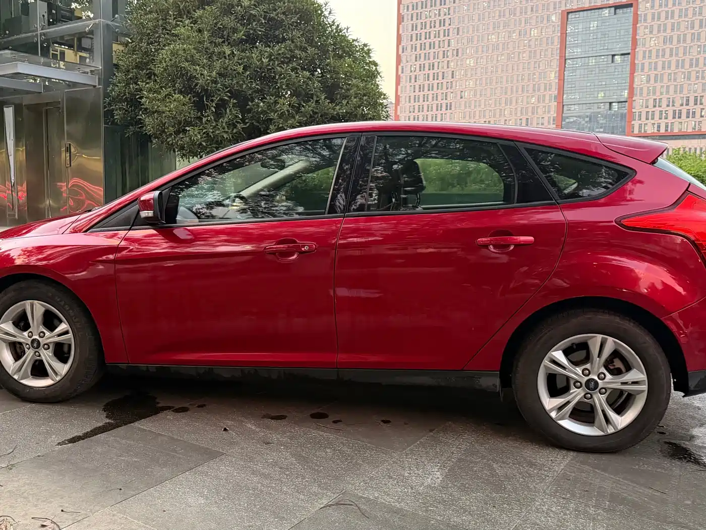 Ford Focus 2014 2012 Hatchback 1.6L Manual Trend