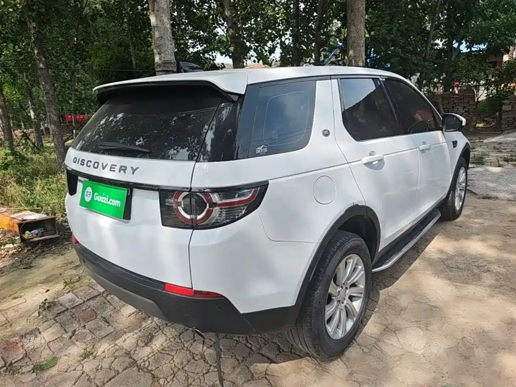 Land Rover Discovery Sport 2018 240PS SE Edition фото 7