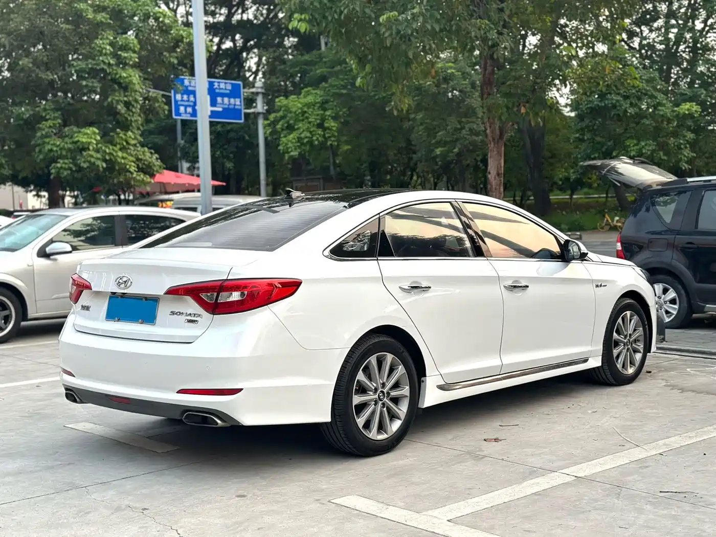 Hyundai Sonata 2015 1.6T GLS Smart фото 7