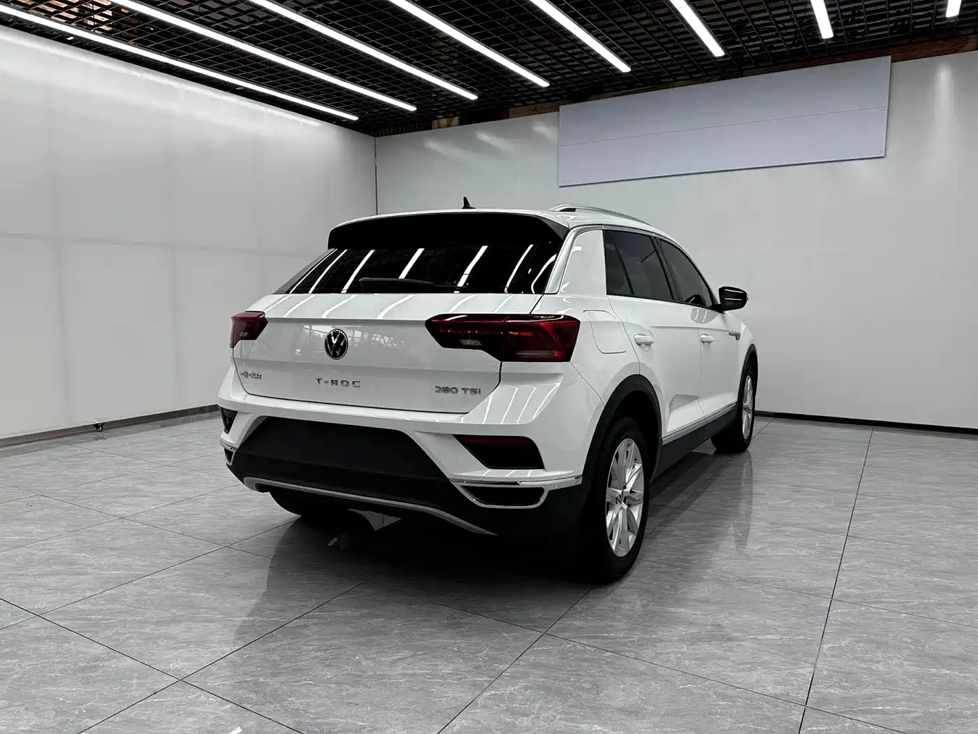 Volkswagen T-Roc, миниатюра 4