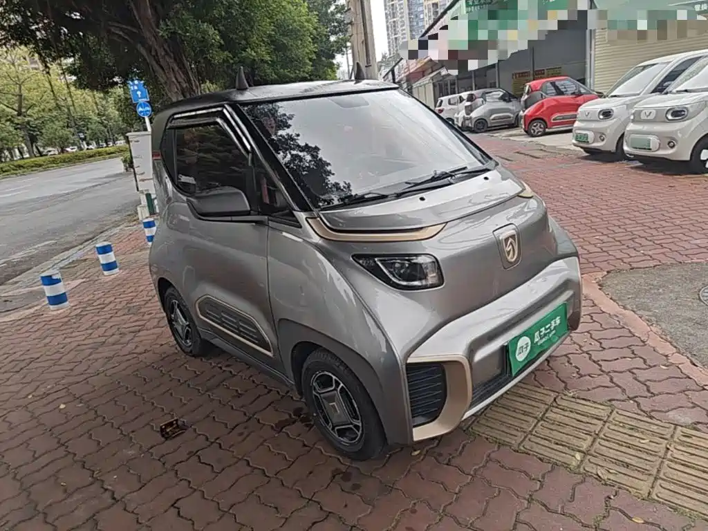 2020 Baojun E200