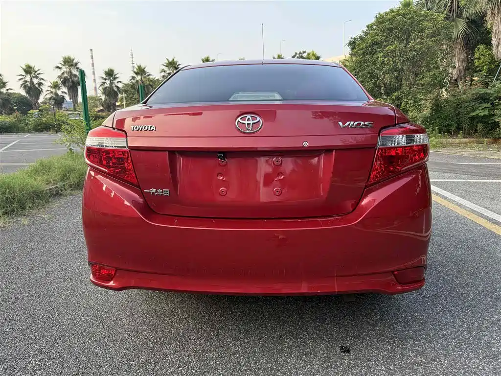 Toyota Vios 2014 1.3L Manual Stylish Edition фото 5