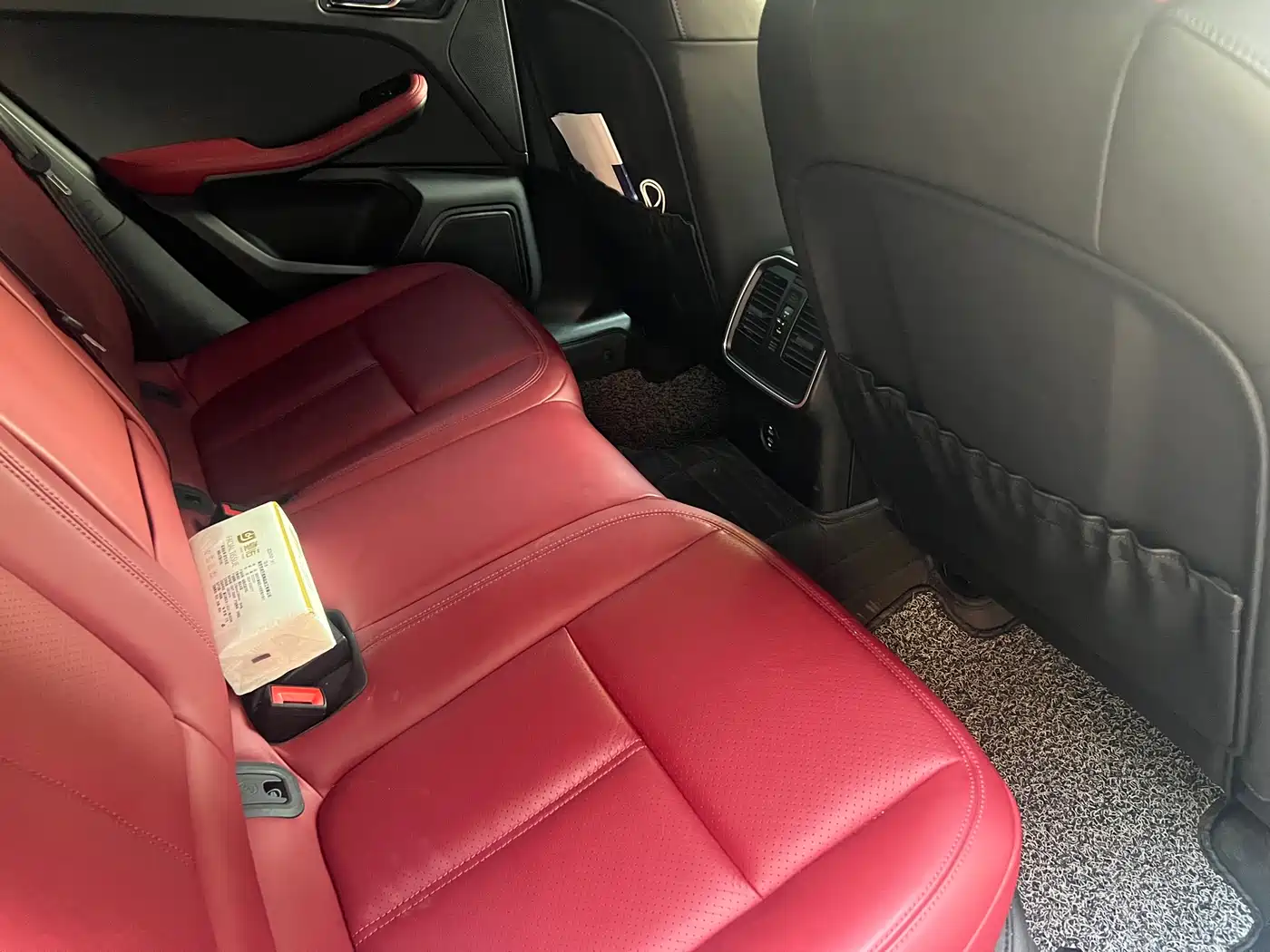 Porsche Macan 2022 Macan 2.0T фото 11