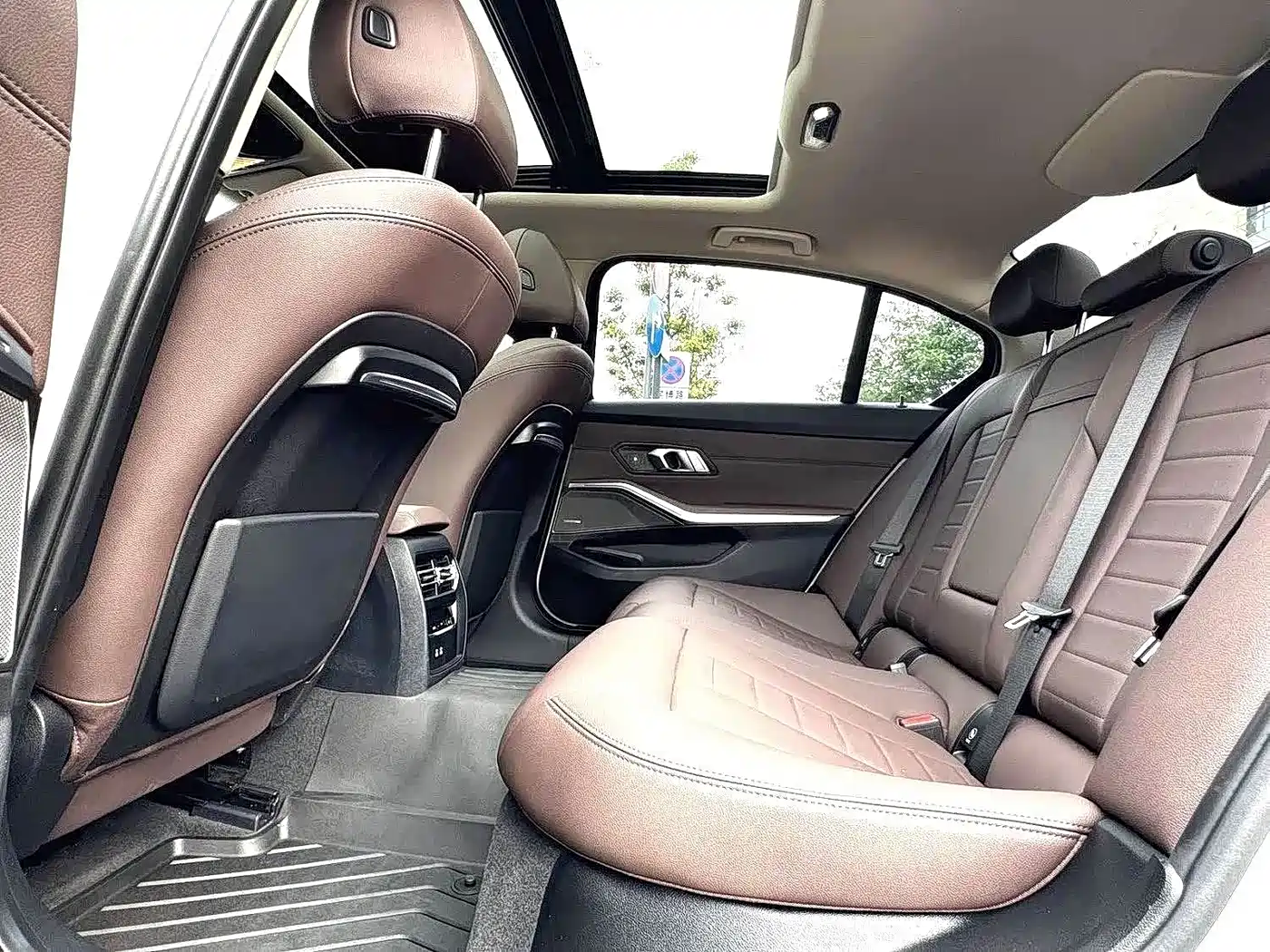 BMW 3 Series 2020 325Li M Sport Package фото 6