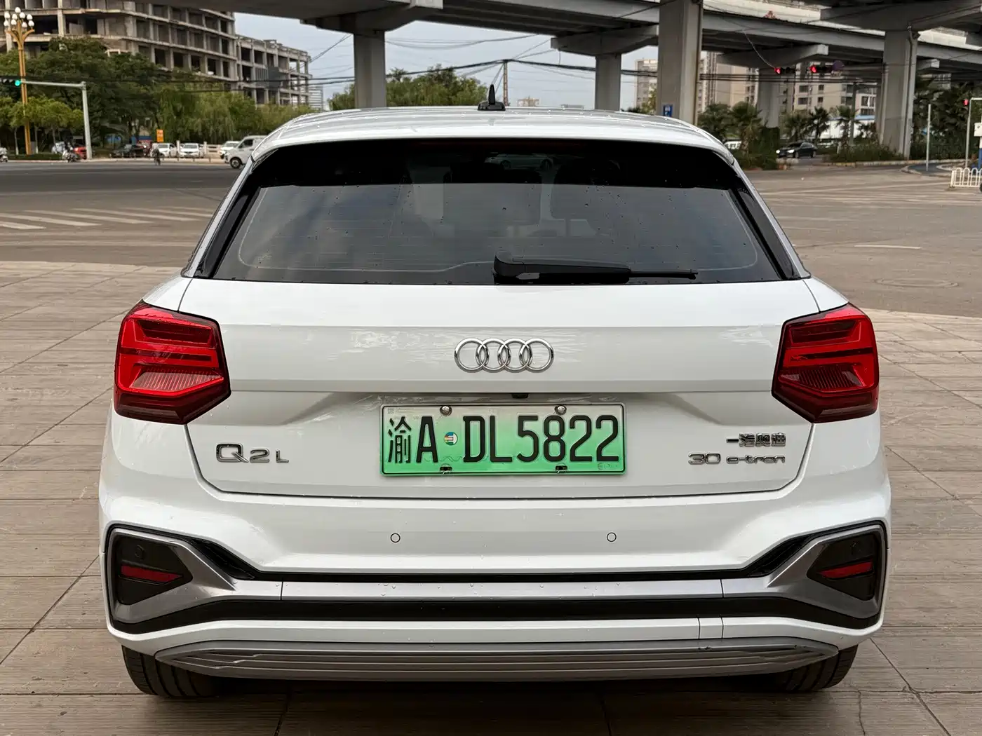 2022 Audi Q2L e-tron