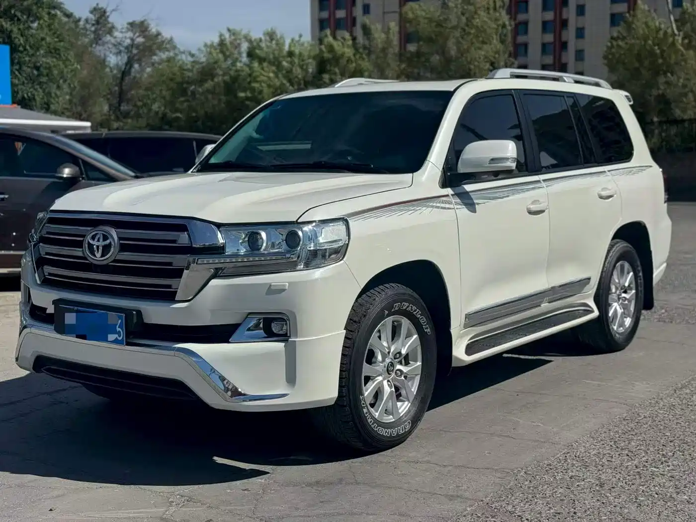  Toyota Land Cruiser (Import)