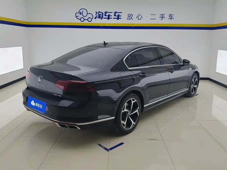 Volkswagen Magotan 2025 Popular Edition 330TSI DSG Luxury фото 3