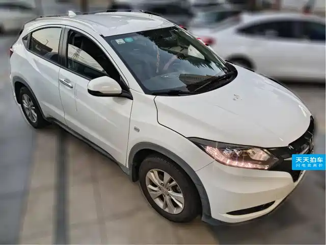 Honda Vezel 2018 1.5L CVT 2WD Tech Elite — фото 3