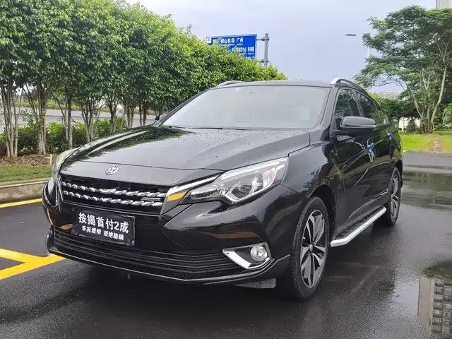  Venucia Venucia T90 2018 2.0L CVT Smart Connected Premium Edition China VI