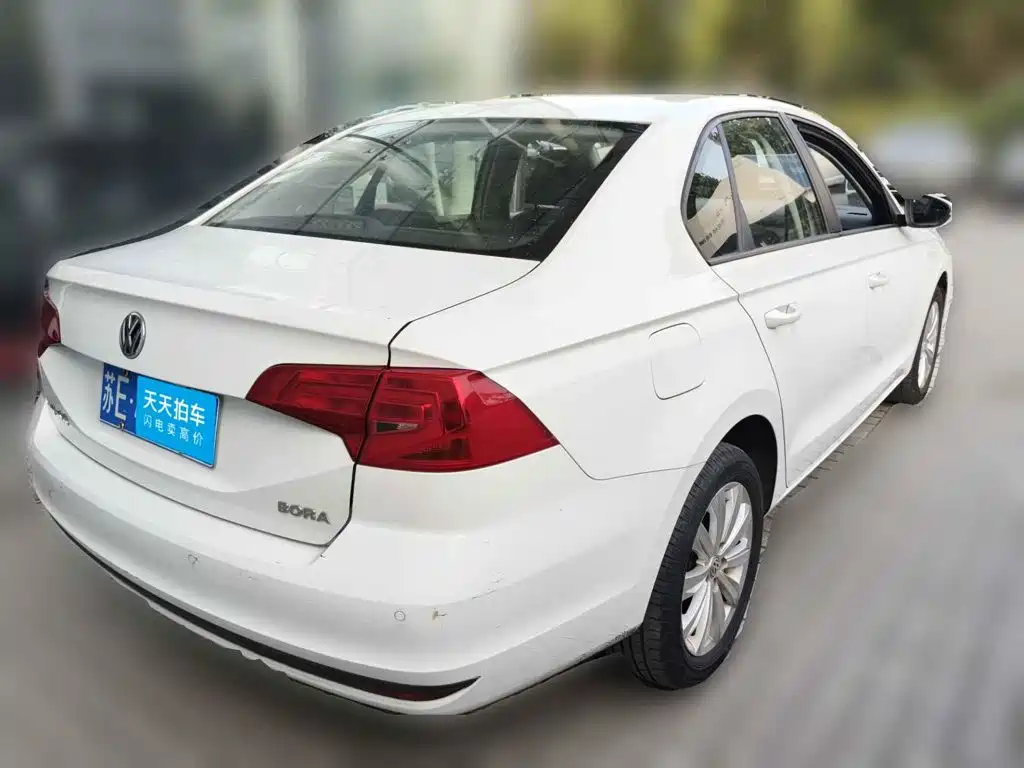 Фото 2 - Volkswagen Bora