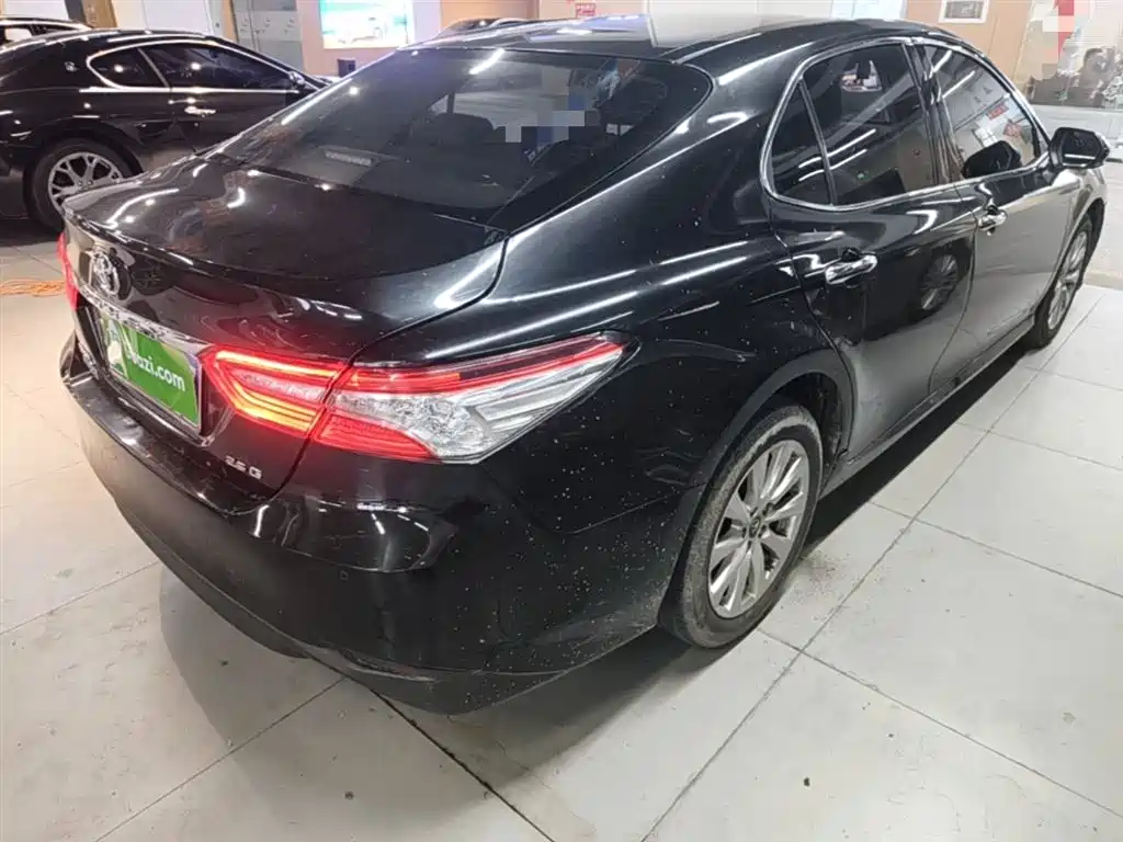 Toyota Camry 2018 2.0G Luxury Edition фото 7