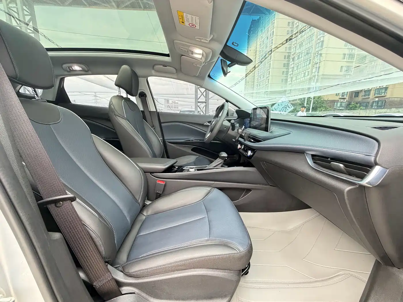 Buick Velite 6 2024 2024 Model 430km Premium Edition