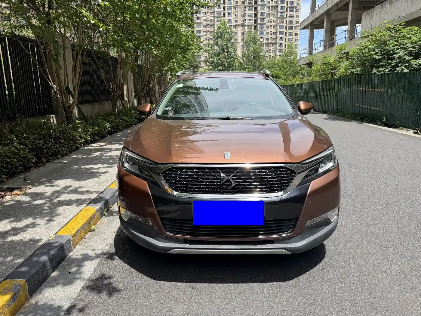 DS 6 2015 2014 1.6T Luxury Edition THP160